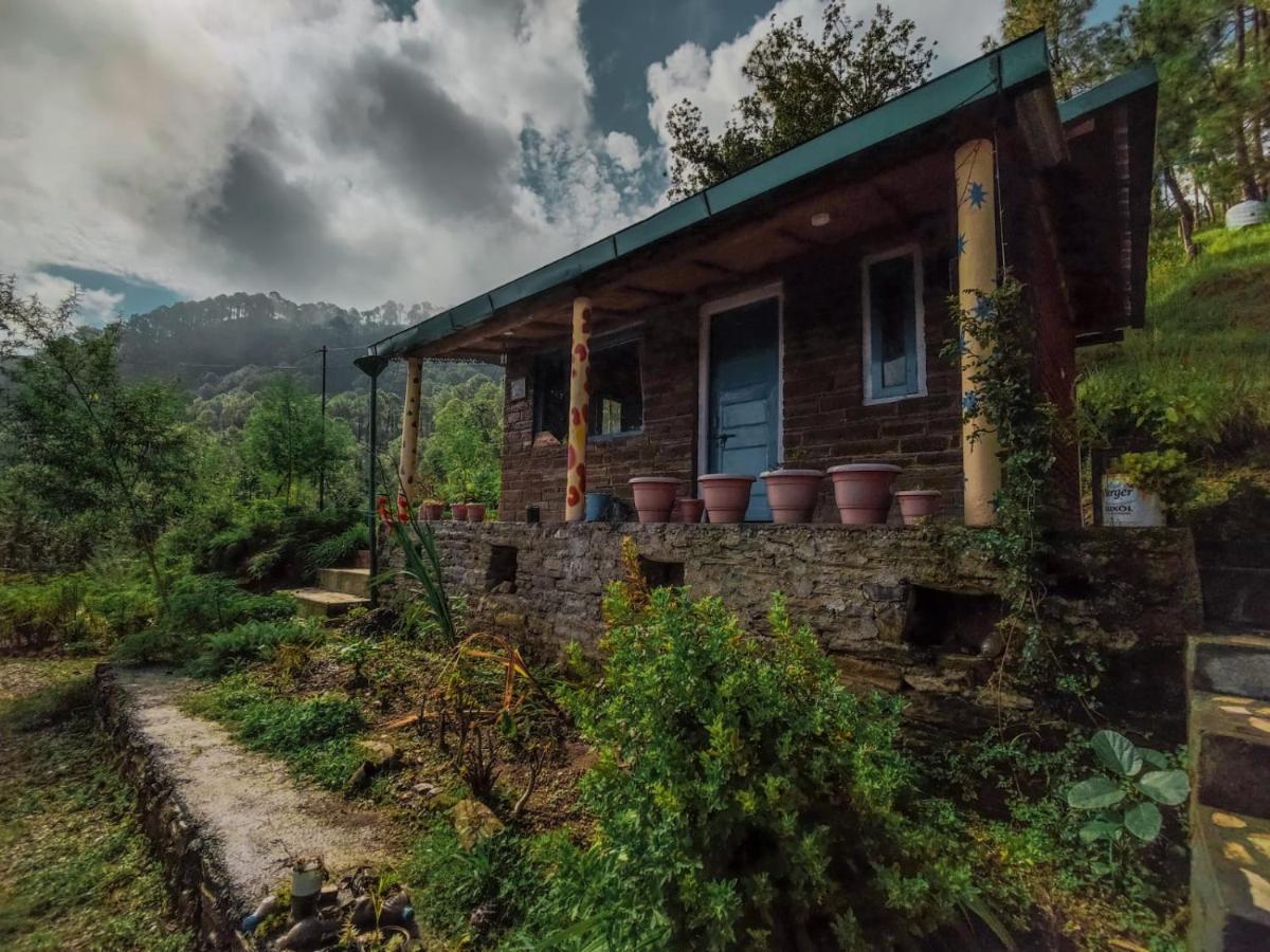Zenoaks Homestay Almora Bagian luar foto