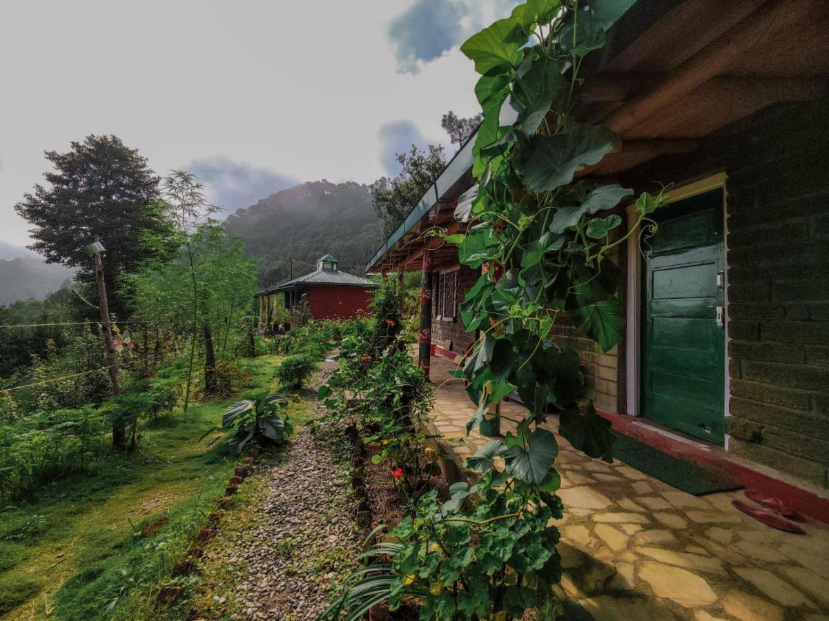 Zenoaks Homestay Almora Bagian luar foto