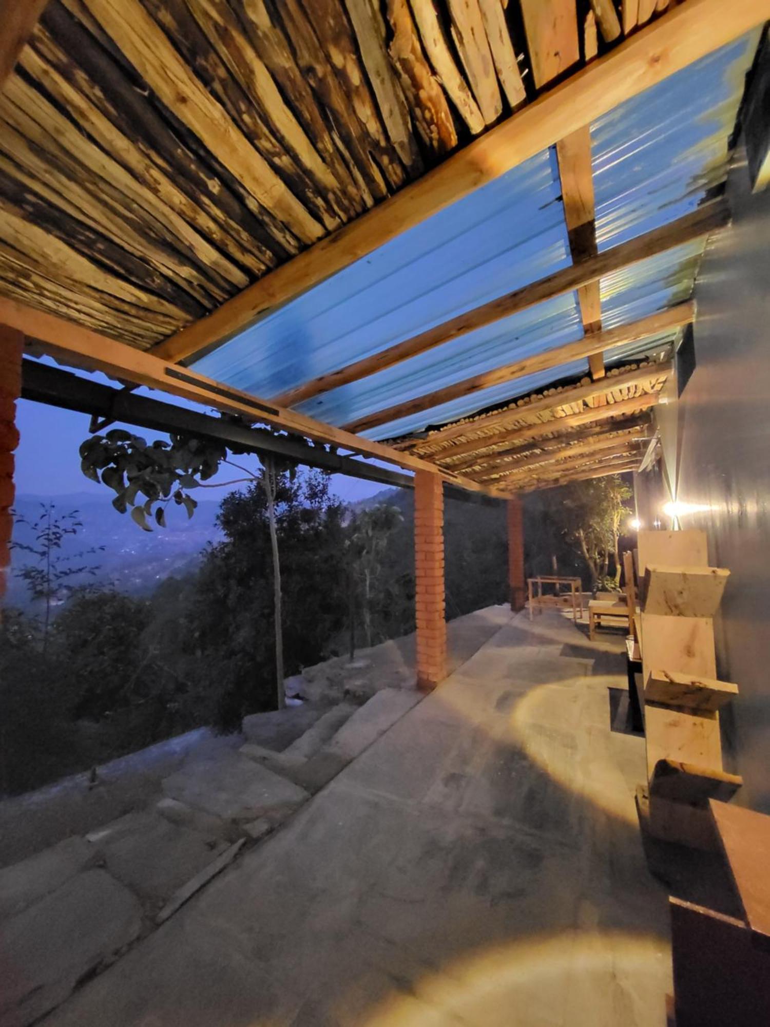 Zenoaks Homestay Almora Bagian luar foto