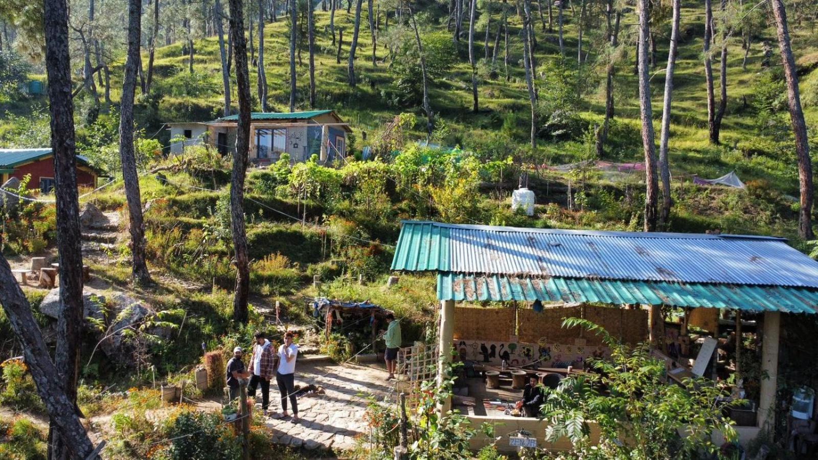 Zenoaks Homestay Almora Bagian luar foto