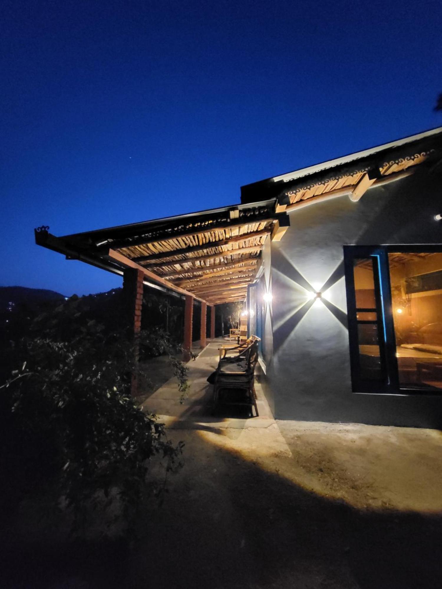 Zenoaks Homestay Almora Bagian luar foto