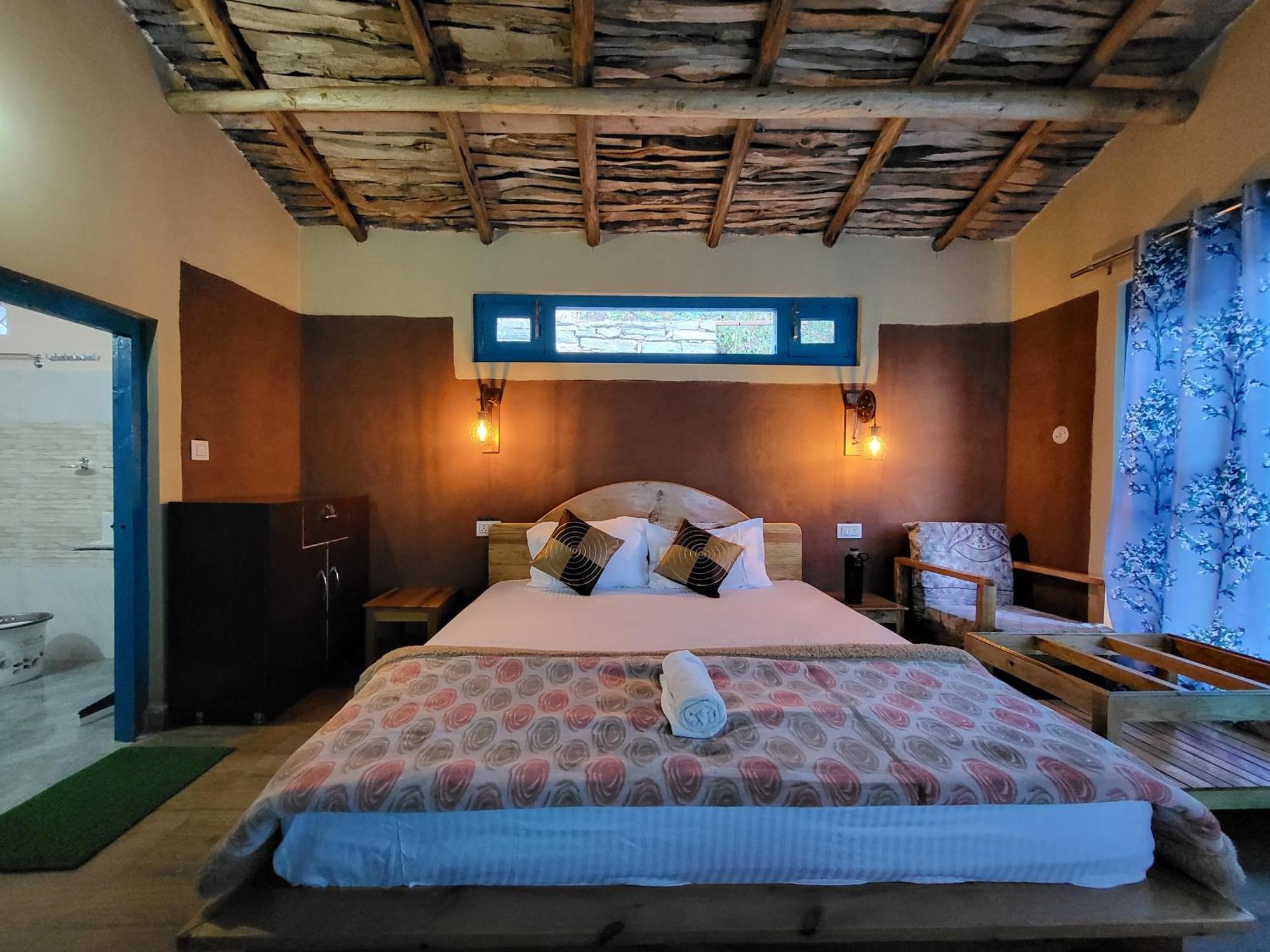 Zenoaks Homestay Almora Bagian luar foto