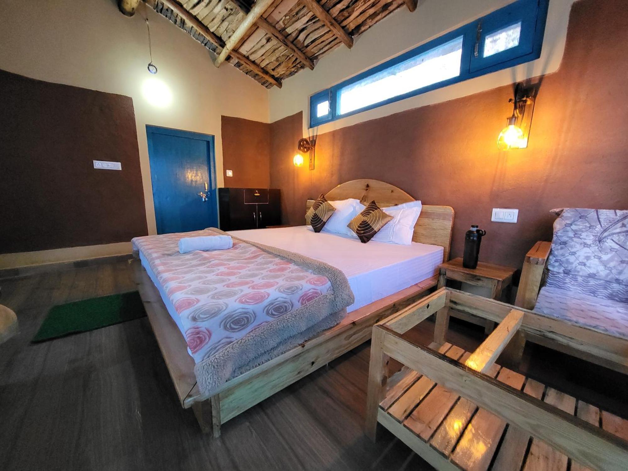 Zenoaks Homestay Almora Bagian luar foto