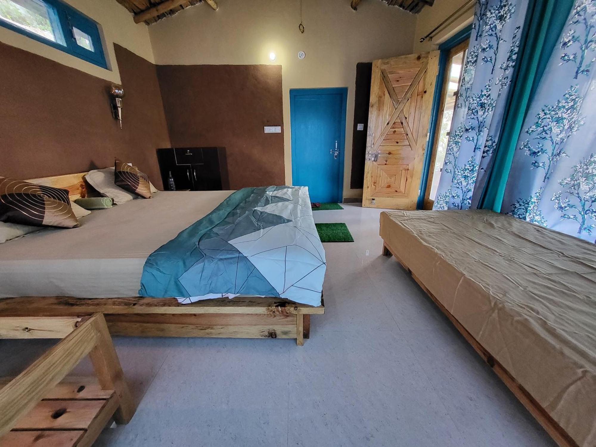 Zenoaks Homestay Almora Bagian luar foto