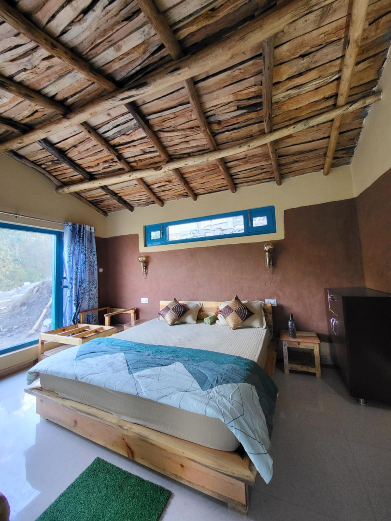 Zenoaks Homestay Almora Bagian luar foto