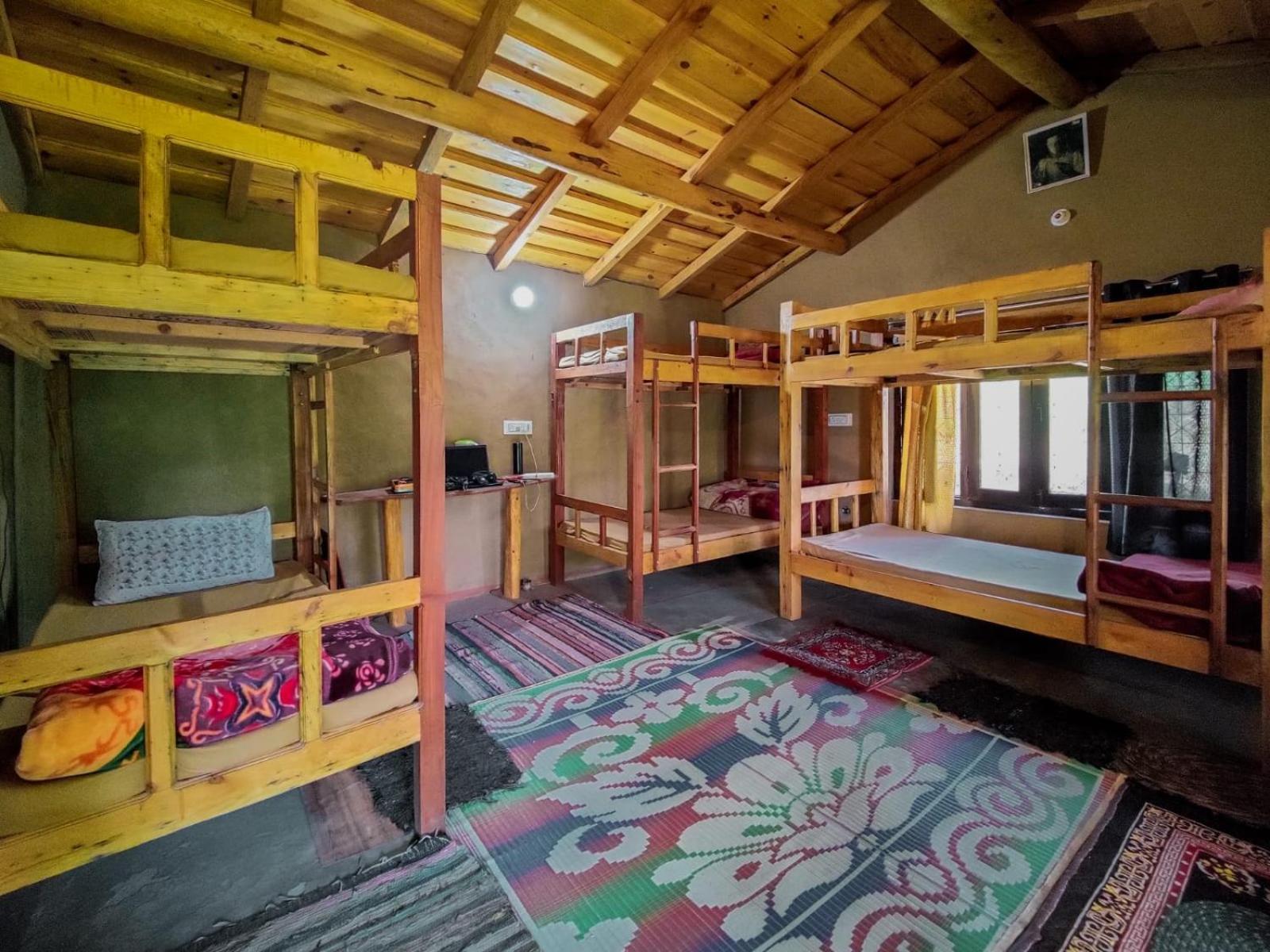Zenoaks Homestay Almora Ruang foto