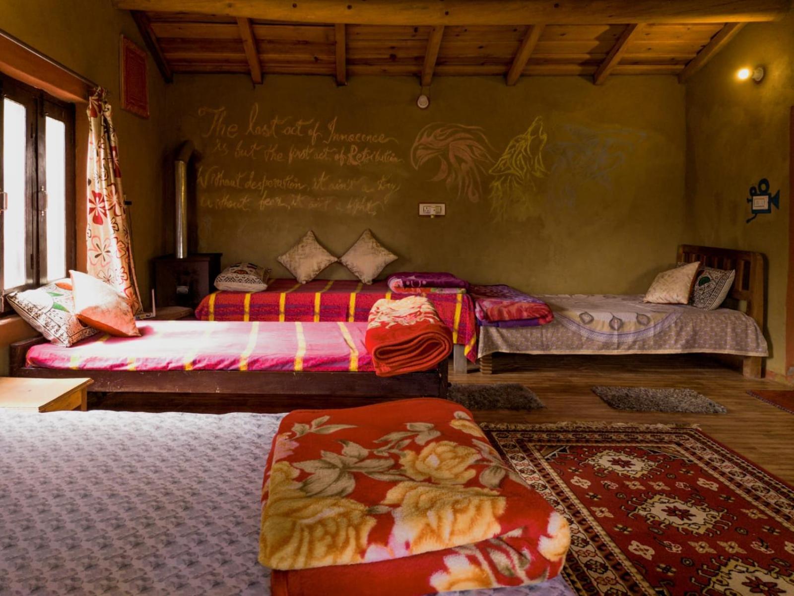 Zenoaks Homestay Almora Ruang foto